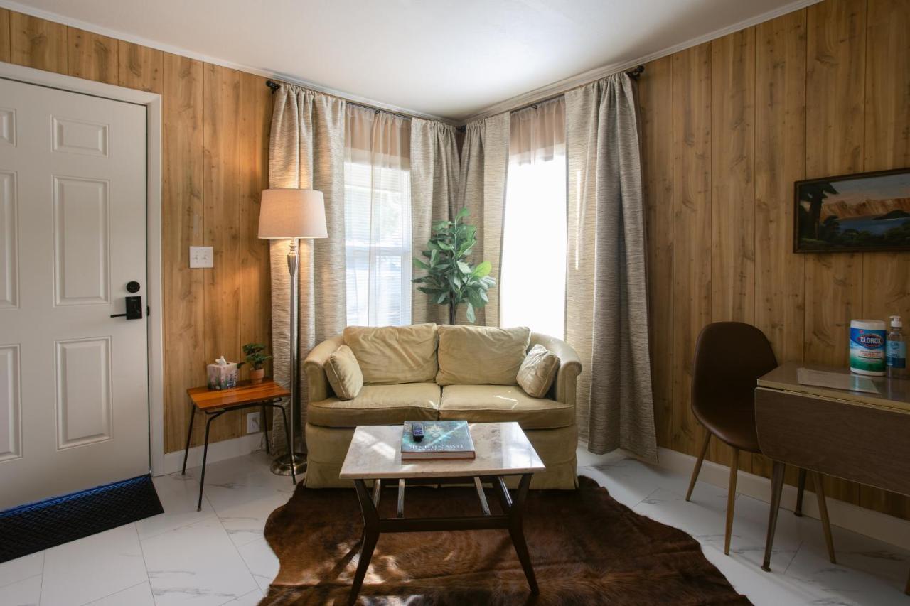 Waterfront River Apartments Rogue River المظهر الخارجي الصورة