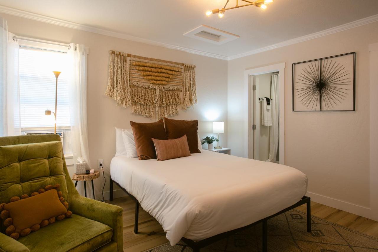 Waterfront River Apartments Rogue River المظهر الخارجي الصورة