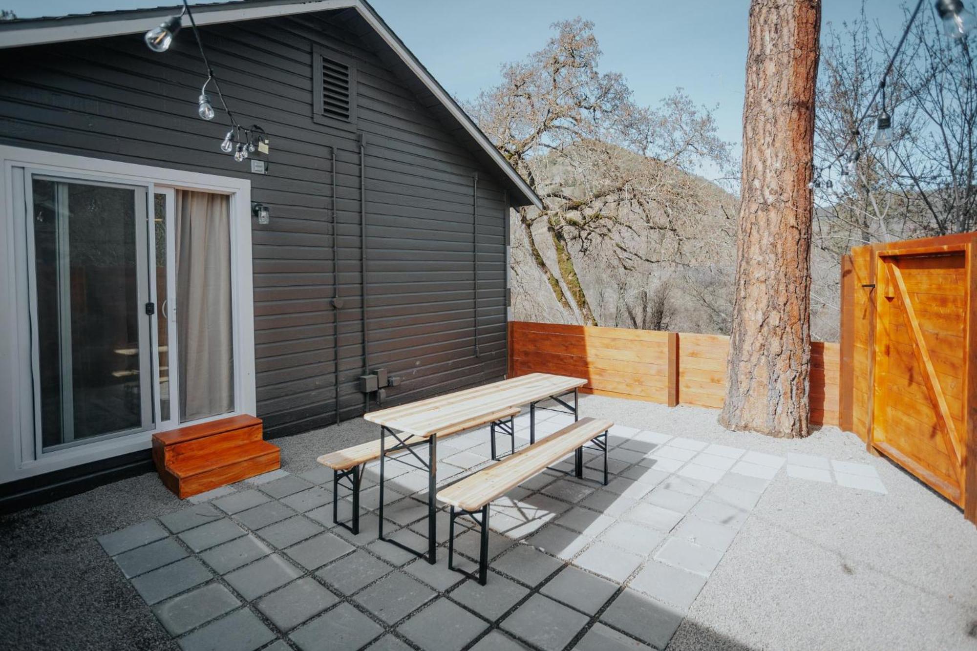 Waterfront River Apartments Rogue River المظهر الخارجي الصورة